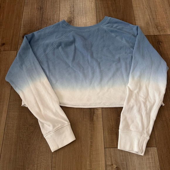 Old Navy Crop Top - Picture 3 of 3